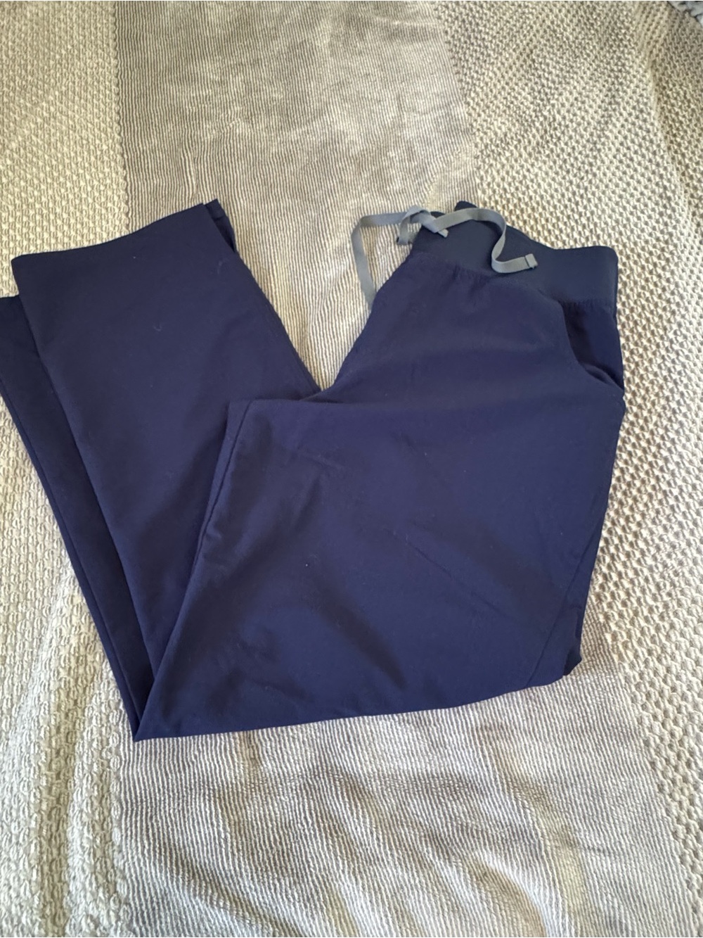Figs Navy Kade High Waisted - Cargo Scrub Pants